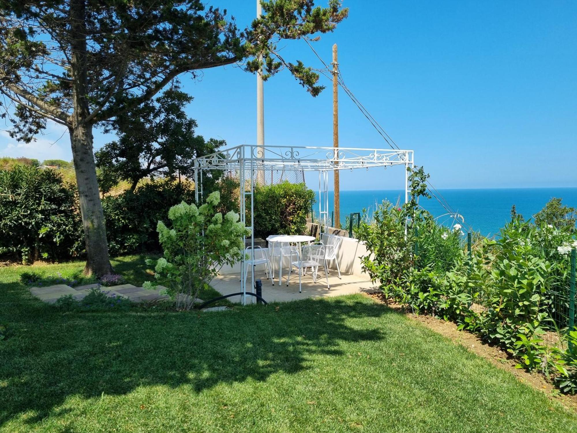 Villa Carezza Del Mare Torino di Sangro Exterior foto